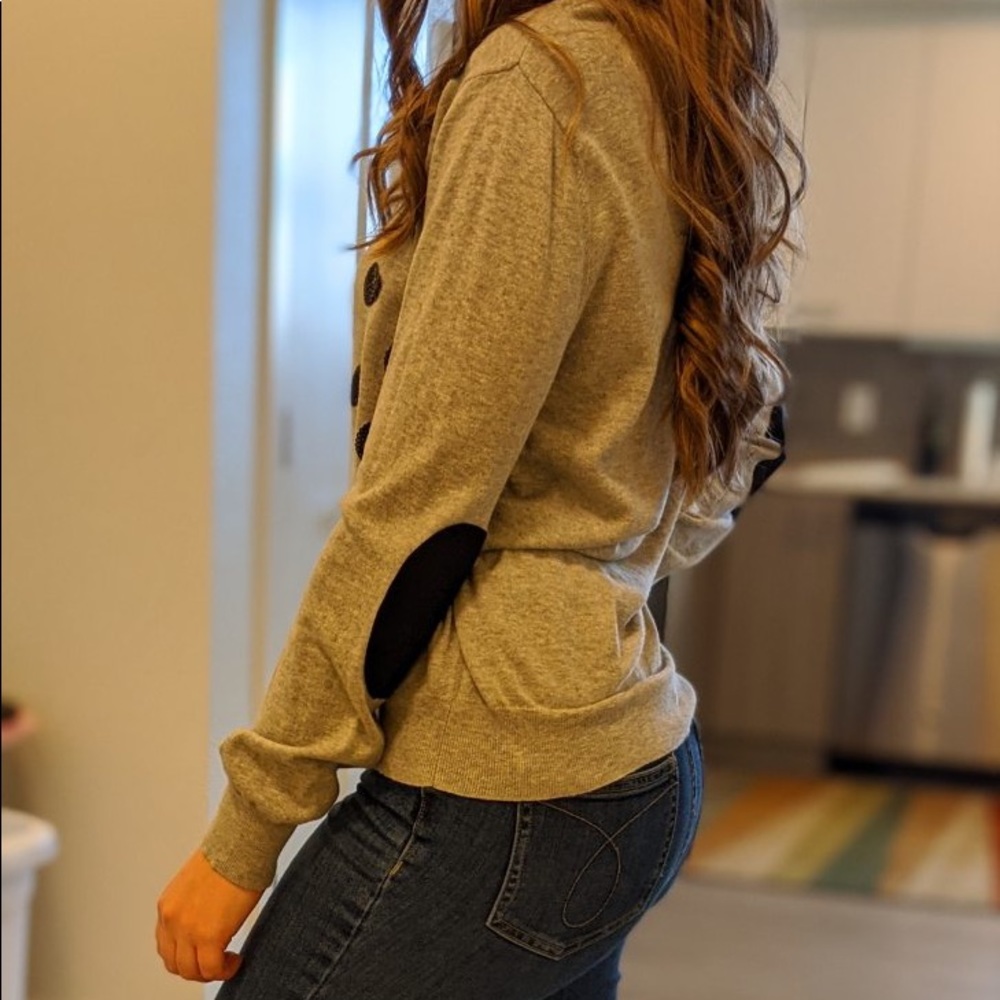 American Rag Sweater - Picture 2 of 6